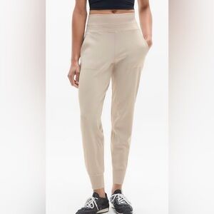 Athleta Women Light Beige High Rise Athletic Jogger Pants Size Medium